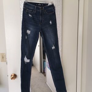 Hollister brand new jeans
